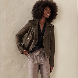 XS OLIVE GREEN SUEDE MOTO JACKET BANANA REPUBLIC